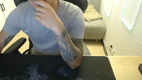 DYNAMITE DUO69 online show from February 2026 12:03:01 PM