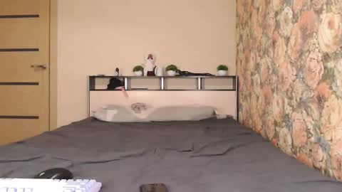 Snapshot of tearjuly chatting on December 2025 07:53:01 PM July online show from December 2025 07:53:01 PM