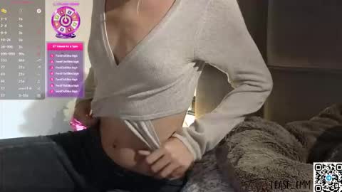 Snapshot of tease_me__ chatting on September 2025 08:20:02 PM Em online show from September 2025 08:20:02 PM