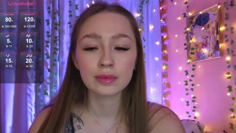 Snapshot of tease_mee_now chatting on September 2025 05:39:02 PM Eva online show from September 2025 05:39:02 PM