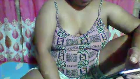 teasermom online show from December 2024 06:50:01 PM