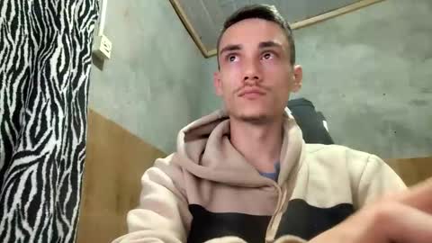 Snapshot of tecnicogatu chatting on November 2025 04:45:02 AM tecnicogatu online show from November 2025 04:45:02 AM