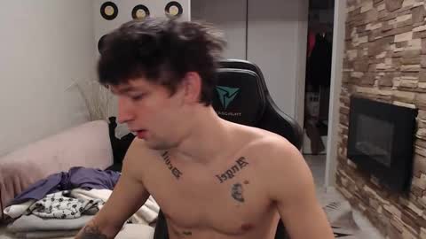 Snapshot of teddy_mode chatting on November 2025 01:50:02 AM Teddy online show from November 2025 01:50:02 AM