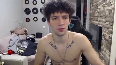 Snapshot of teddy_mode chatting on December 2025 06:07:01 AM Teddy online show from December 2025 06:07:01 AM