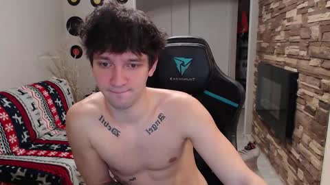 Snapshot of teddy_mode chatting on December 2025 07:16:02 AM Teddy online show from December 2025 07:16:02 AM