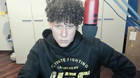 tedhmicro25 online show from February 2025 07:09:01 PM