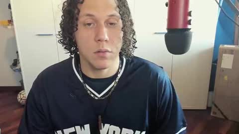 tedhmicro25 online show from February 2025 11:01:02 AM