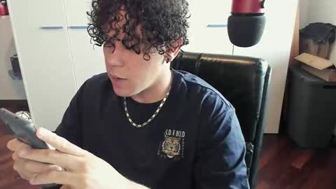 tedhmicro25 online show from October 2025 11:44:02 AM