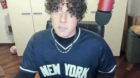 tedhmicro25 online show from November 2025 09:09:01 AM