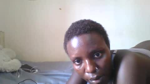 Snapshot of tee_kaicy chatting on December 2024 01:05:02 PM kaicy online show from December 2024 01:05:02 PM