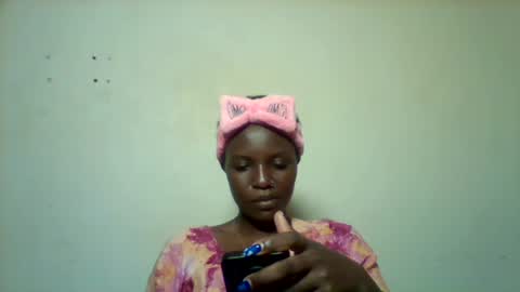 Snapshot of tee_kaicy chatting on January 2025 02:06:01 PM kaicy online show from January 2025 02:06:01 PM