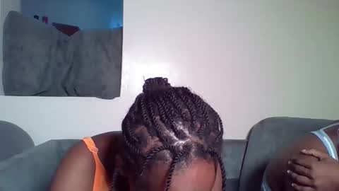 Snapshot of tee_kaicy chatting on October 2025 03:07:01 AM kaicy online show from October 2025 03:07:01 AM