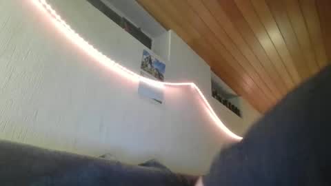 Peter online show from March 2025 04:19:01 AM