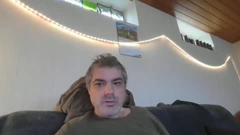 Peter online show from November 2025 10:28:01 AM