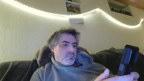 Peter online show from December 2025 03:15:01 AM