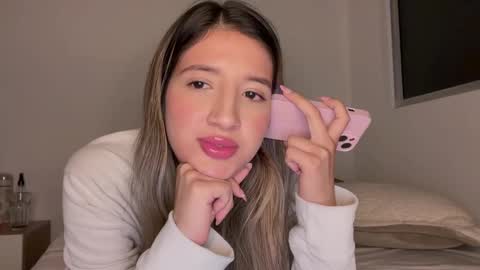 Amy No penetration Virgiin giirl online show from September 2025 01:51:02 AM