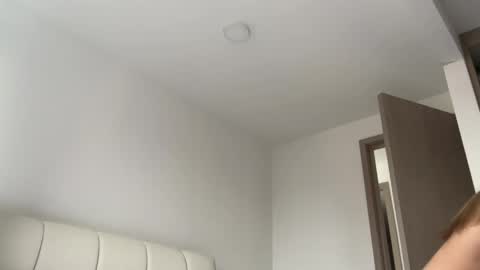 Amy No penetration Virgiin giirl online show from May 2026 11:37:01 AM