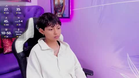 Stefani  online show from October 2025 11:33:02 AM