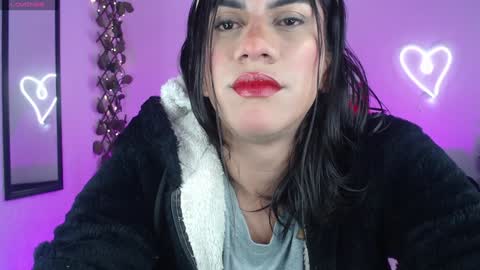 Snapshot of tefy_bratz chatting on January 2025 07:38:02 AM tefy_bratz online show from January 2025 07:38:02 AM