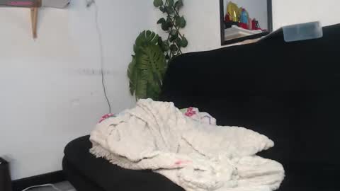 Snapshot of tefy_bratz chatting on September 2025 12:17:02 PM tefy_bratz online show from September 2025 12:17:02 PM