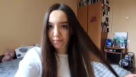 Snapshot of teganmeiser chatting on December 2025 11:48:01 AM Kimi online show from December 2025 11:48:01 AM