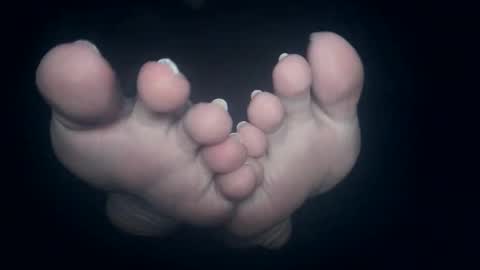 Viv West online show from January 2026 05:22:02 AM