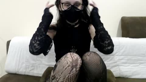 ruth online show from May 2026 04:36:01 PM