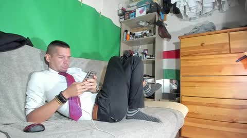 Virg Lszl online show from October 2025 04:05:02 PM