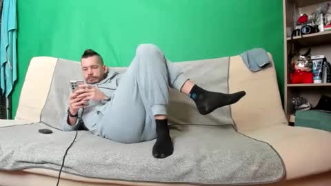 Virg Lszl online show from April 2026 10:32:02 AM