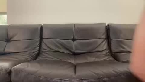 tellmewhat2dooo online show from October 2025 12:42:02 AM