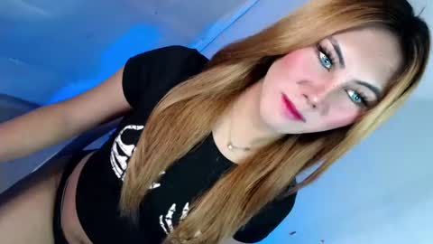 Im Dianna DONT FORGET TO FOLLOW ME   online show from March 2025 09:45:02 AM