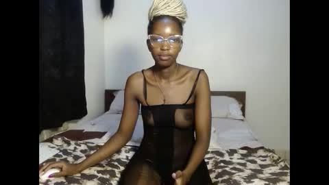 tempting_vibe online show from April 2026 09:08:01 PM