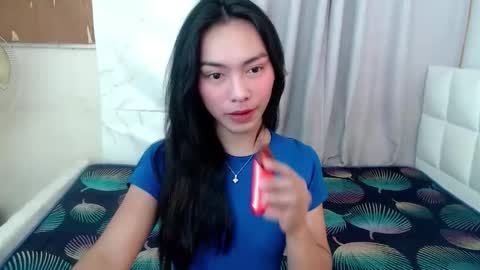 YOGIRL MAXINE online show from May 2026 02:40:01 AM