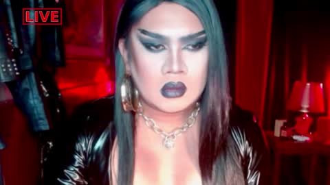 Snapshot of temptress_cocoxxx chatting on April 2026 10:41:02 PM Mistress Coco online show from April 2026 10:41:02 PM