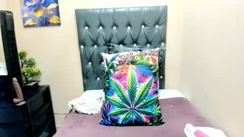 temptressqeen online show from January 2026 05:22:01 AM