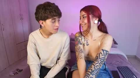 tender_dust online show from February 2026 07:51:01 AM