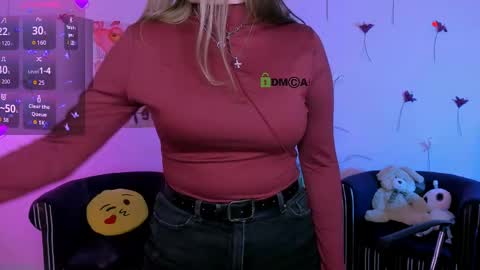 ur Louise online show from April 2026 08:47:01 PM