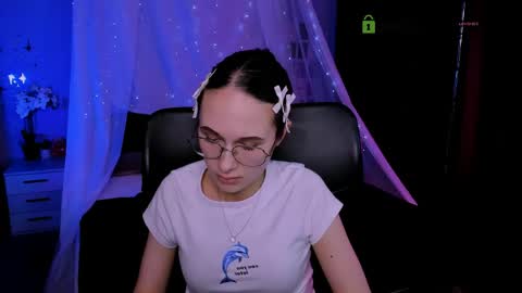 ur Louise online show from May 2026 07:41:01 PM