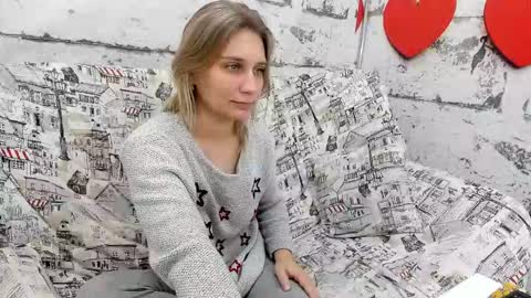 Snapshot of tenderly_sophie chatting on October 2025 06:13:01 AM tenderly_sophie online show from October 2025 06:13:01 AM