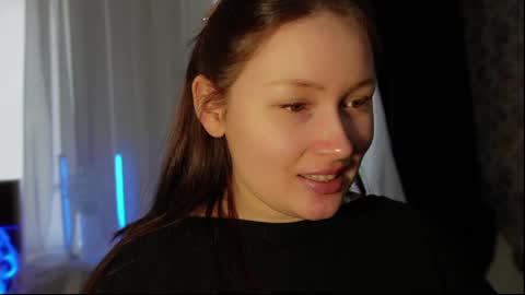 Snapshot of tendre_amelia chatting on June 2026 11:05:01 AM tendre_amelia online show from June 2026 11:05:01 AM