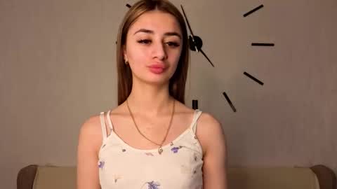 Emily online show from February 2026 04:05:02 AM