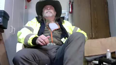 Snapshot of tennredneck chatting on February 2026 06:54:01 AM Tennredneck online show from February 2026 06:54:01 AM