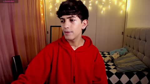 teo brown Independent model online show from December 2024 10:11:01 PM