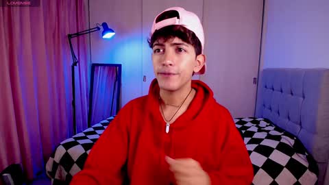 teo brown Independent model online show from January 2025 04:59:02 PM