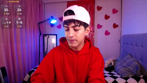 teo brown Independent model online show from February 2025 04:45:02 PM