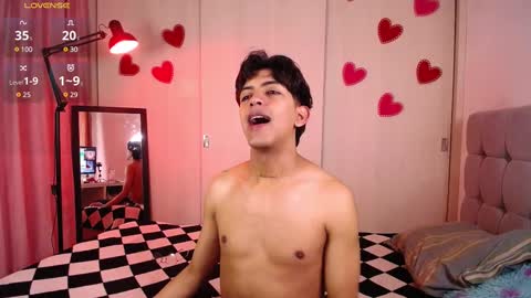 teo brown Independent model online show from February 2025 03:26:02 PM