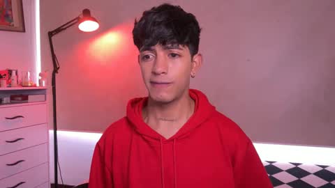 teo brown Independent model online show from October 2025 04:06:02 PM