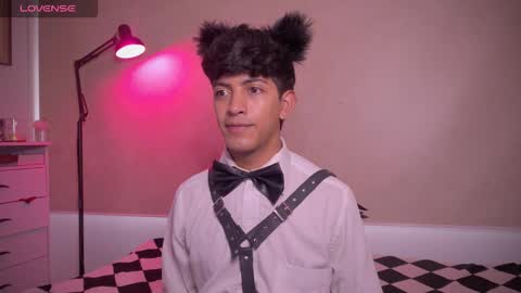 teo brown Independent model online show from October 2025 07:13:02 PM