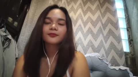 Sylvie online show from July 2026 07:15:02 AM