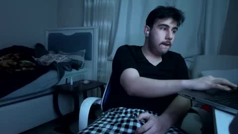 Snapshot of teowoody chatting on March 2026 01:44:02 AM Teo online show from March 2026 01:44:02 AM